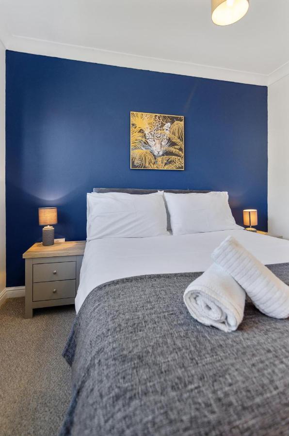 הוילה נורוויץ'' 4Br Townhouse Wbalcony Free Parking Fast Wi-Fi מראה חיצוני תמונה