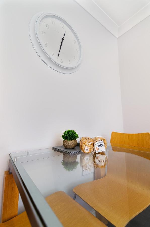 הוילה נורוויץ'' 4Br Townhouse Wbalcony Free Parking Fast Wi-Fi מראה חיצוני תמונה