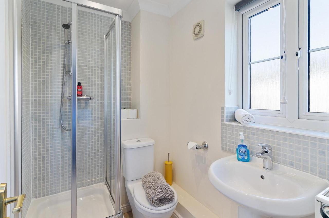 הוילה נורוויץ'' 4Br Townhouse Wbalcony Free Parking Fast Wi-Fi מראה חיצוני תמונה