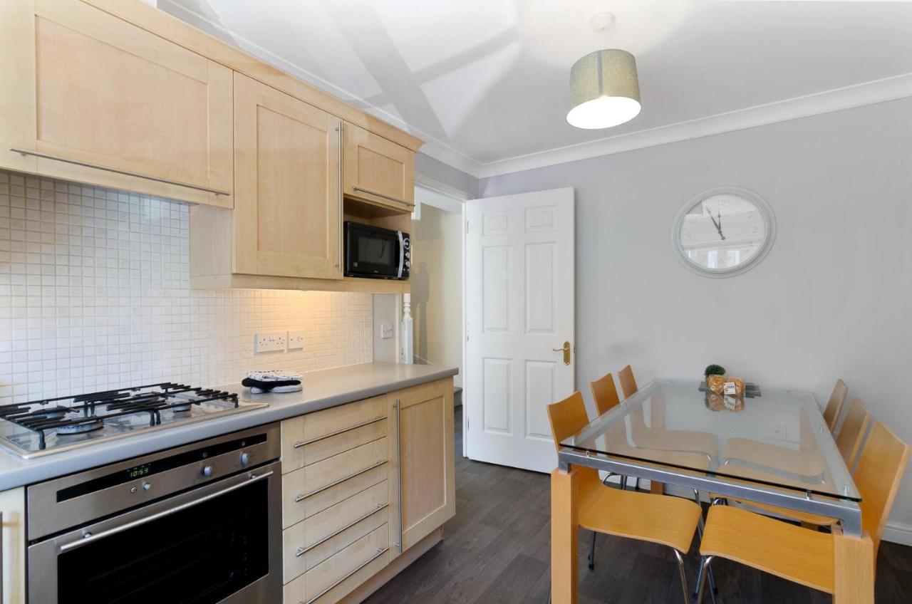 הוילה נורוויץ'' 4Br Townhouse Wbalcony Free Parking Fast Wi-Fi מראה חיצוני תמונה